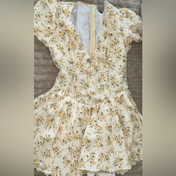 Floral Yellow Dress - Picture 1 of 4